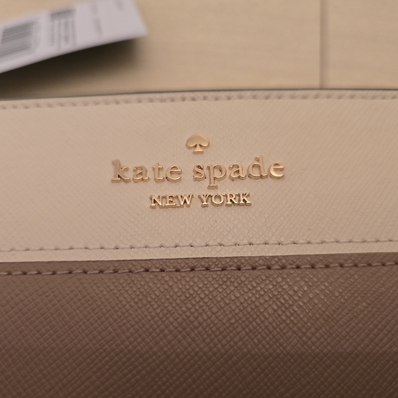 Kate Spade NWT Madison Lilly Pochette in Toasted Hazelnut Multi - Picture 11 of 12